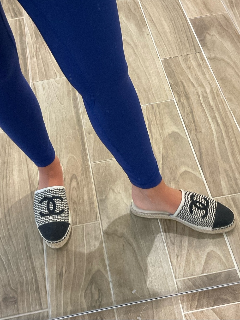 Chanel Flats - Picture 3 of 7